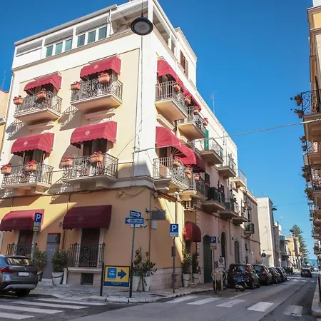 Sogno D'Epoca 1822 Bed & Breakfast Monopoli Exterior photo